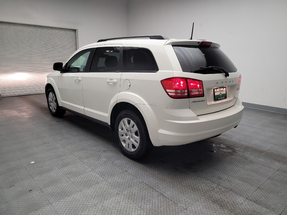 2018 Dodge Journey in Bakersfield, CA 93309 - 18090379 5