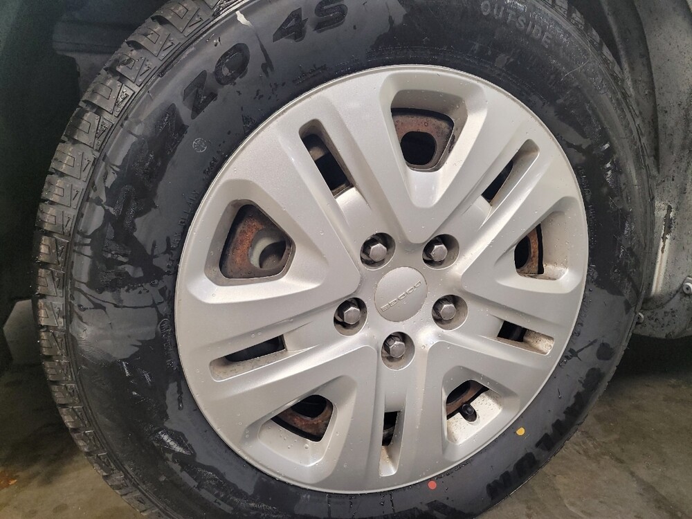 2018 Dodge Journey in Bakersfield, CA 93309 - 18090379 31