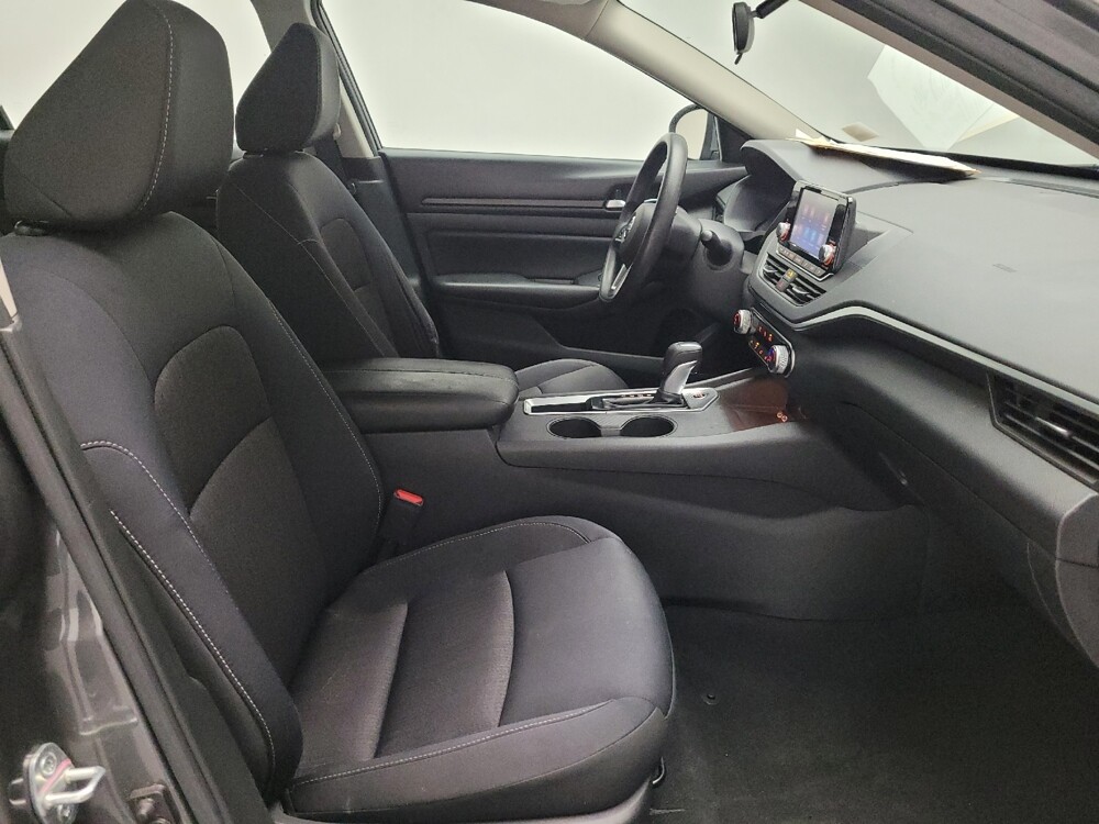 2021 Nissan Altima in El Cajon, CA 92020 - 18090380 21