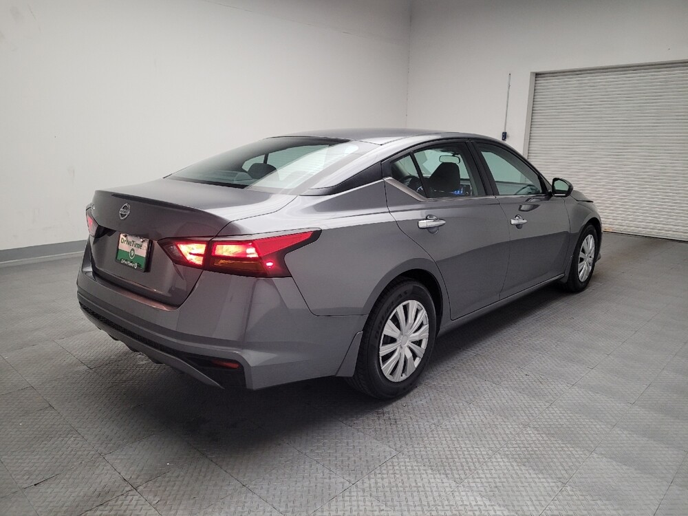 2021 Nissan Altima in El Cajon, CA 92020 - 18090380 9