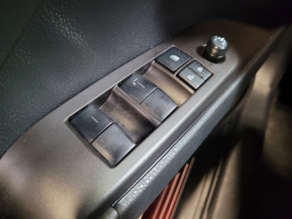 2022 Toyota Camry in Montclair, CA 91763 - 18090384 27