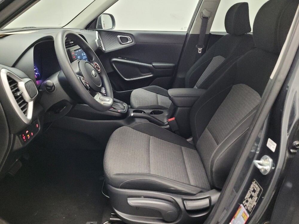 2020 Kia Soul in Torrance, CA 90504 - 18090385 17