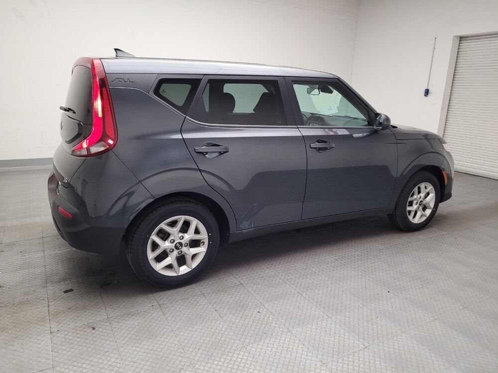 2020 Kia Soul in Torrance, CA 90504 - 18090385 10