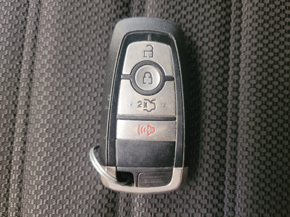 2020 Ford Fusion in Downey, CA 90241 - 18090386 32