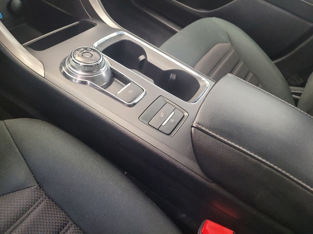 2020 Ford Fusion in Downey, CA 90241 - 18090386 26