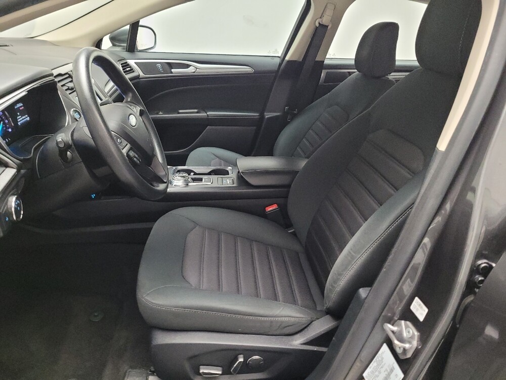 2020 Ford Fusion in Downey, CA 90241 - 18090386 17