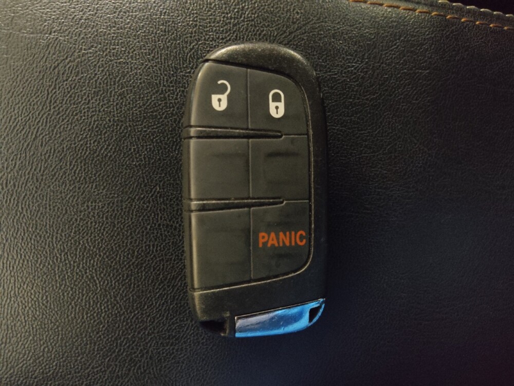 2018 Jeep Compass in Birmingham, AL 35215 - 18090391 32