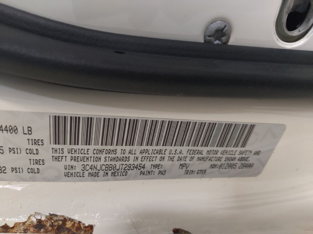 2018 Jeep Compass in Birmingham, AL 35215 - 18090391 33