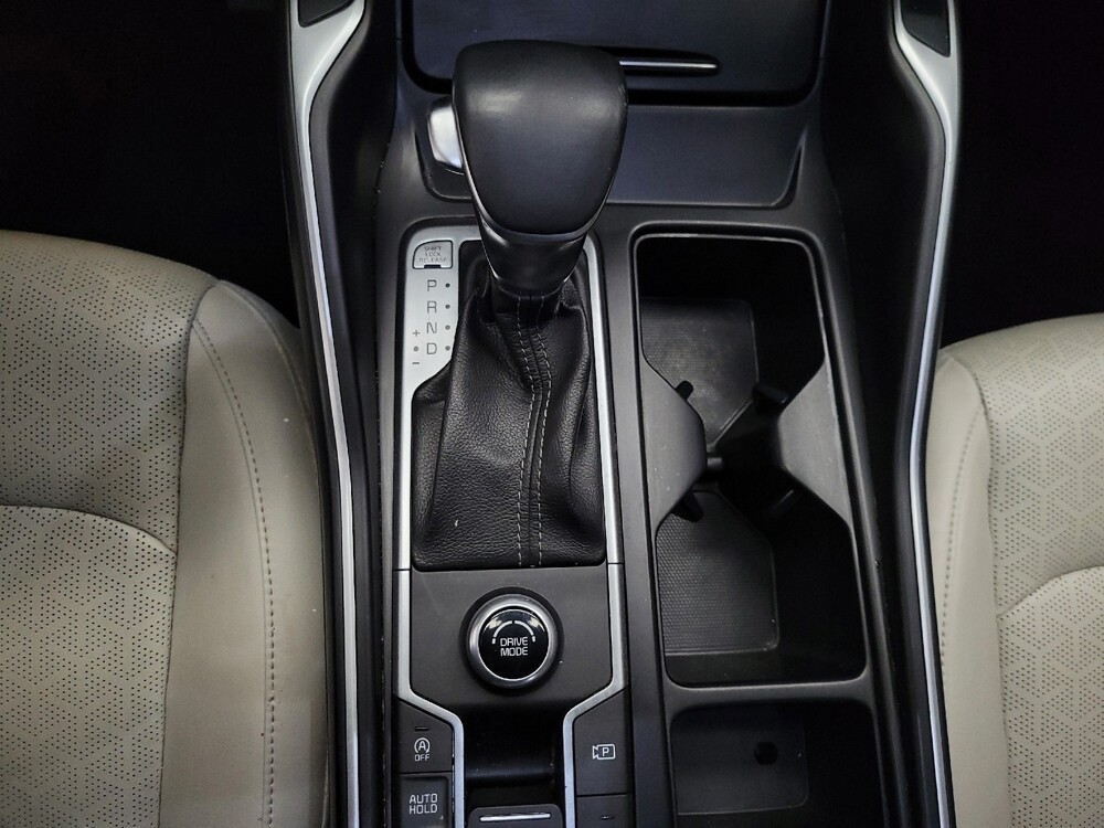 2022 Kia Sorento in Las Vegas, NV 89102 - 18090392 26