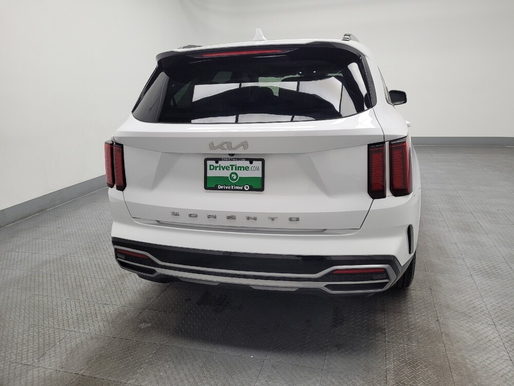 2022 Kia Sorento in Las Vegas, NV 89102 - 18090392 7