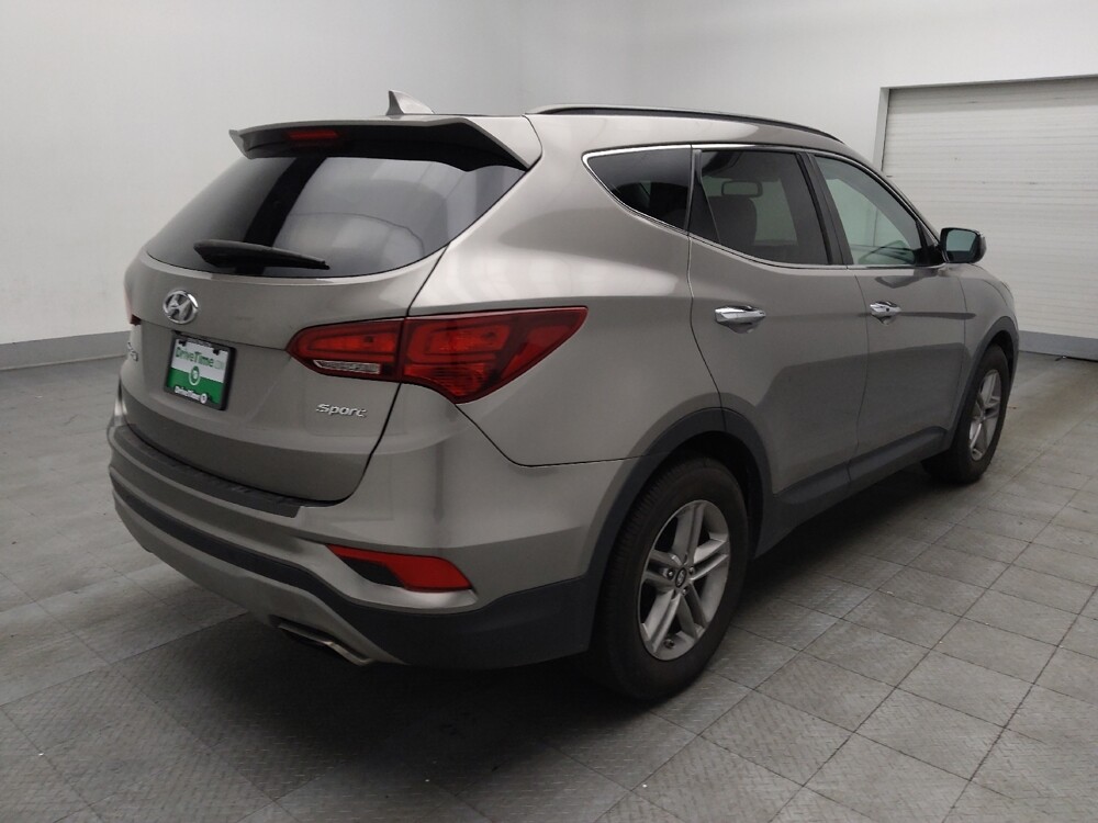 2018 Hyundai Santa Fe in Chattanooga, TN 37421 - 18090396 9