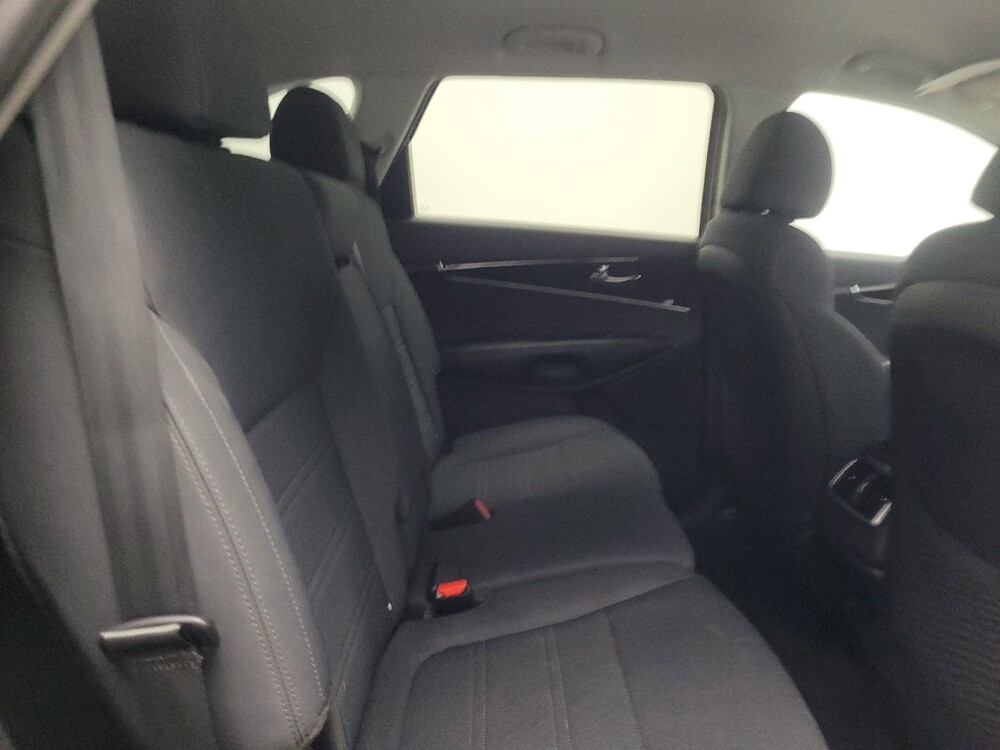 2019 Kia Sorento in Chattanooga, TN 37421 - 18090400 19