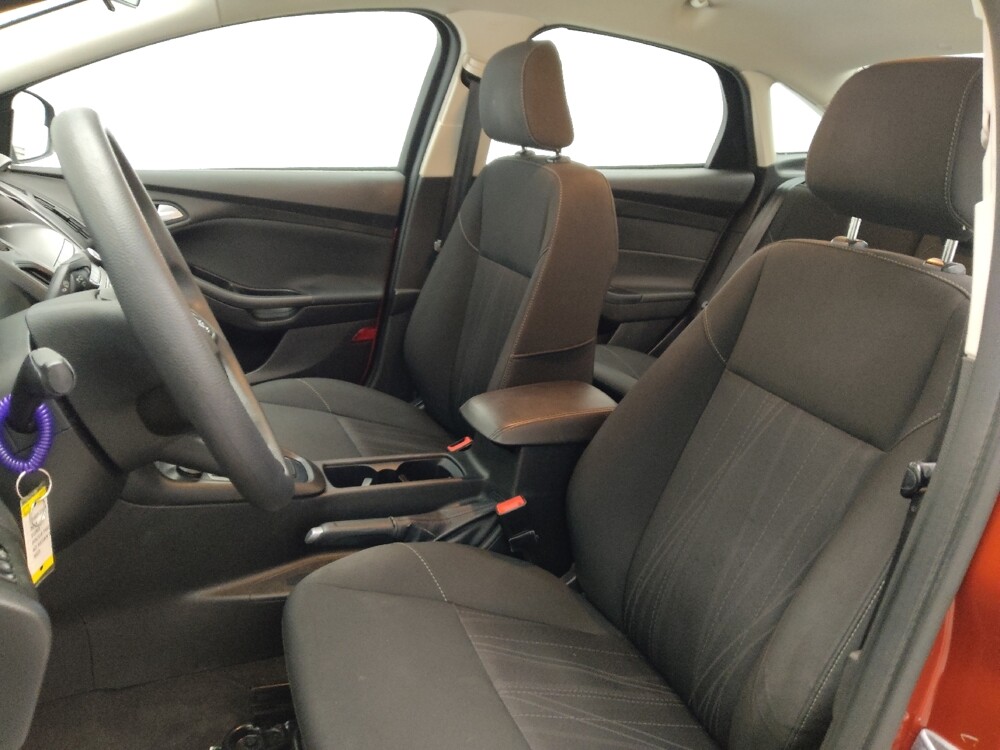 2018 Ford Focus in Stone Mountain, GA 30083 - 18090402 17