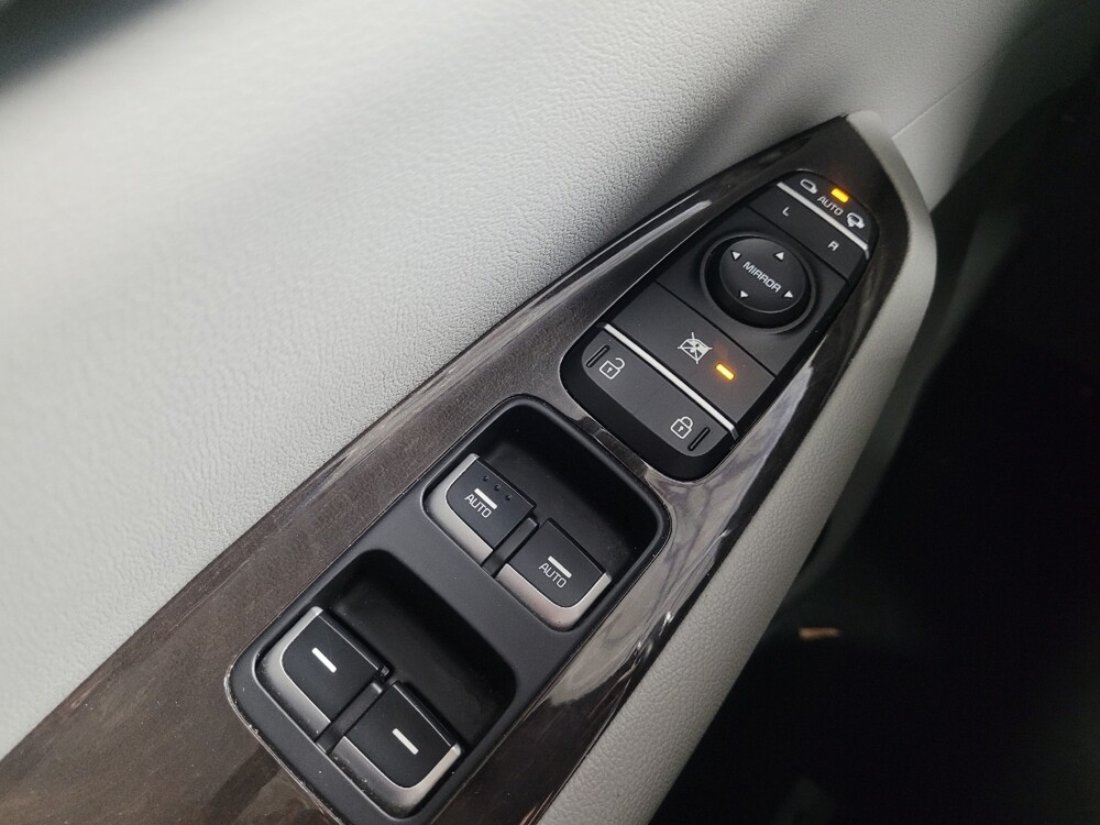 2018 Kia Optima in Union City, GA 30291 - 18090406 27