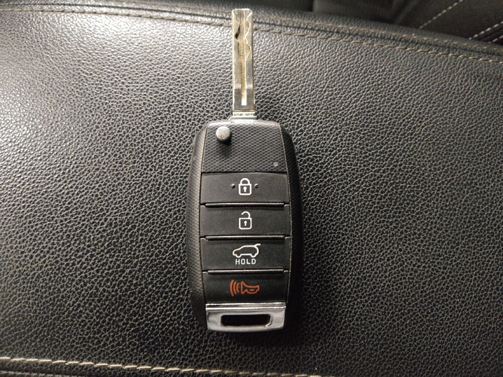 2017 Kia Sportage in Knoxville, TN 37923 - 18090409 32