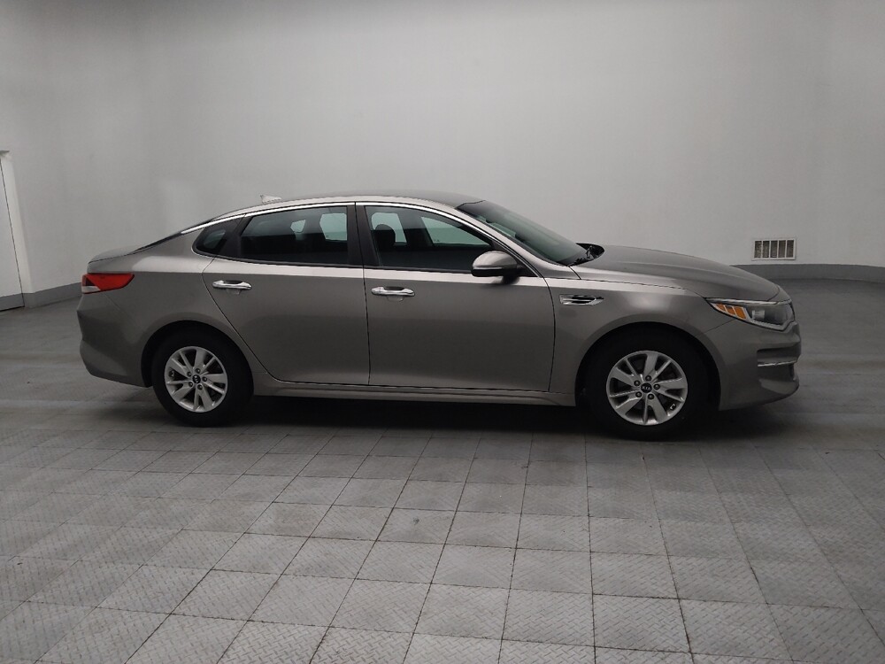 2016 Kia Optima in Union City, GA 30291 - 18090413 11