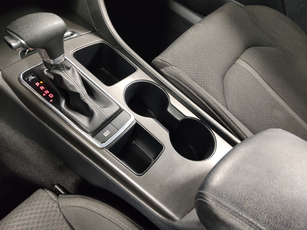 2016 Kia Optima in Union City, GA 30291 - 18090413 26