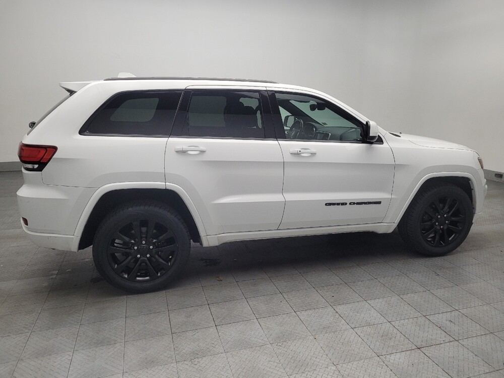 2017 Jeep Grand Cherokee in Union City, GA 30291 - 18090415 10