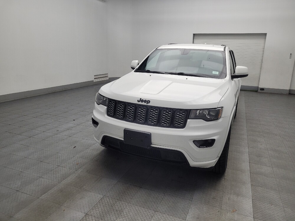 2017 Jeep Grand Cherokee in Union City, GA 30291 - 18090415 15