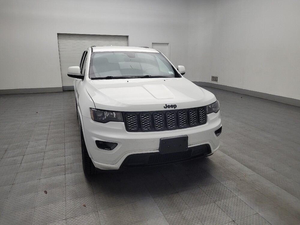 2017 Jeep Grand Cherokee in Union City, GA 30291 - 18090415 14