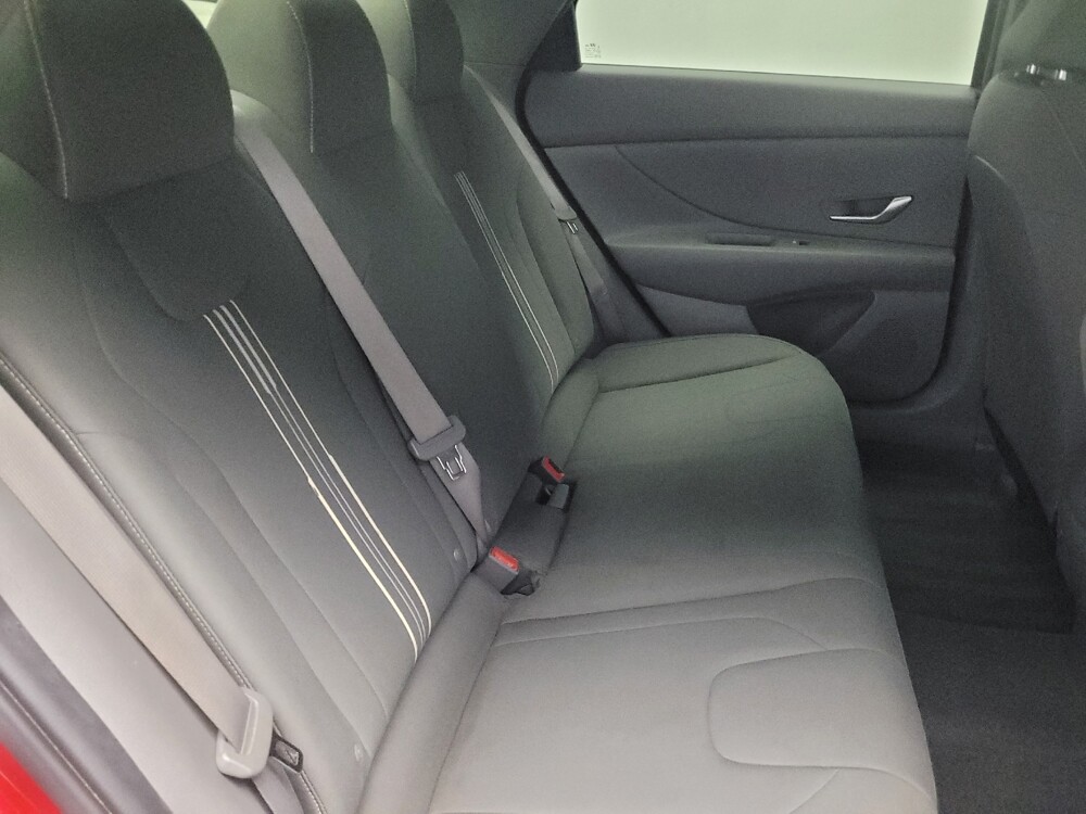 2022 Hyundai Elantra in Union City, GA 30291 - 18090416 19