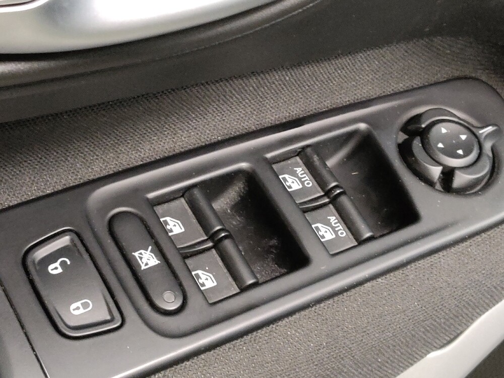 2021 Jeep Renegade in Albuquerque, NM 87123 - 18090418 27