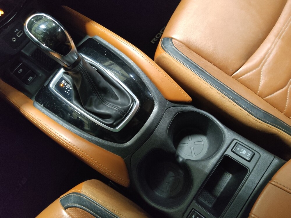 2018 Nissan Rogue in Tulsa, OK 74145 - 18090420 26