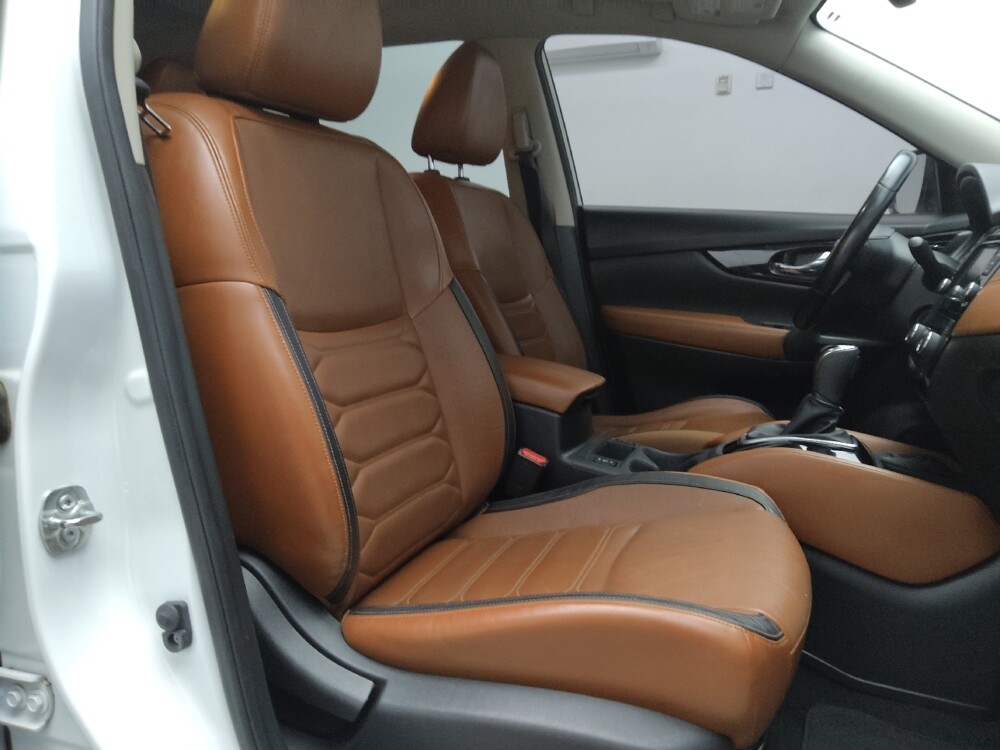 2018 Nissan Rogue in Tulsa, OK 74145 - 18090420 21