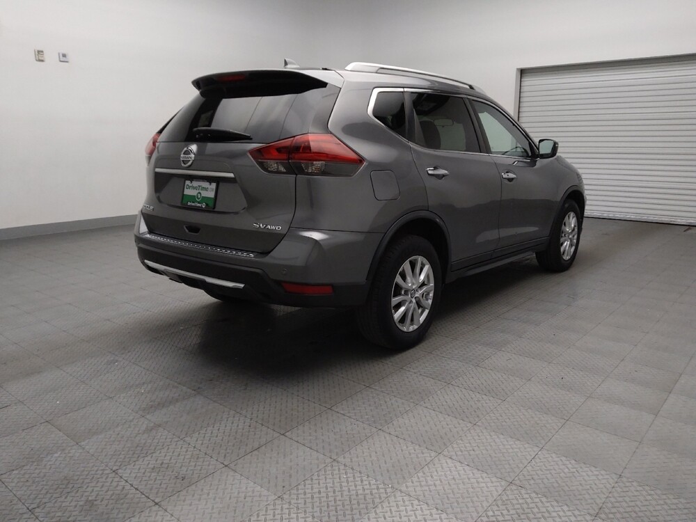 2019 Nissan Rogue in Lubbock, TX 79424 - 18090421 9