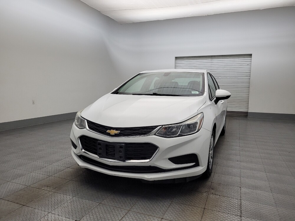 2018 Chevrolet Cruze in Phoenix, AZ 85015 - 18090429 15