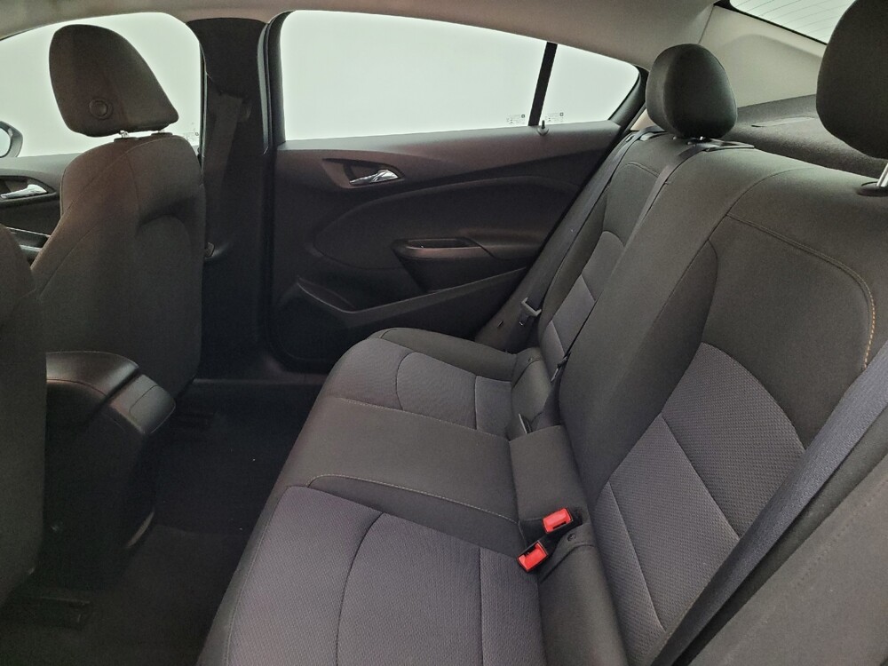 2018 Chevrolet Cruze in Phoenix, AZ 85015 - 18090429 18