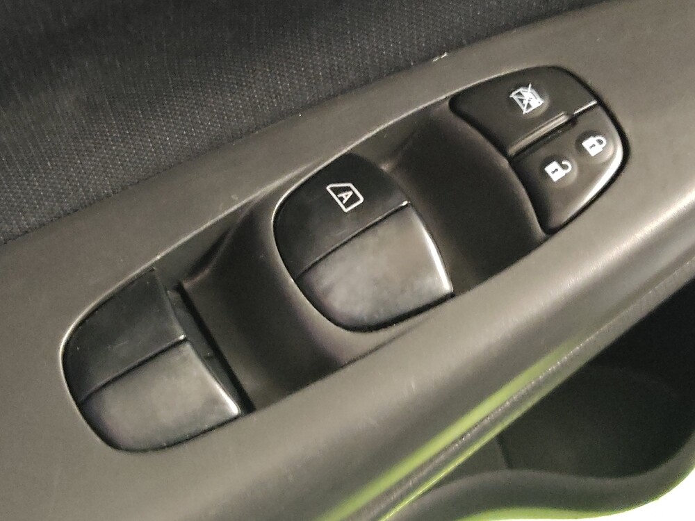 2018 Nissan Sentra in Lakeland, FL 33815 - 18090430 27