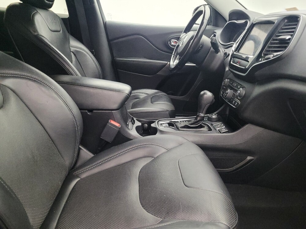 2020 Jeep Cherokee in Fort Myers, FL 33907 - 18090434 21