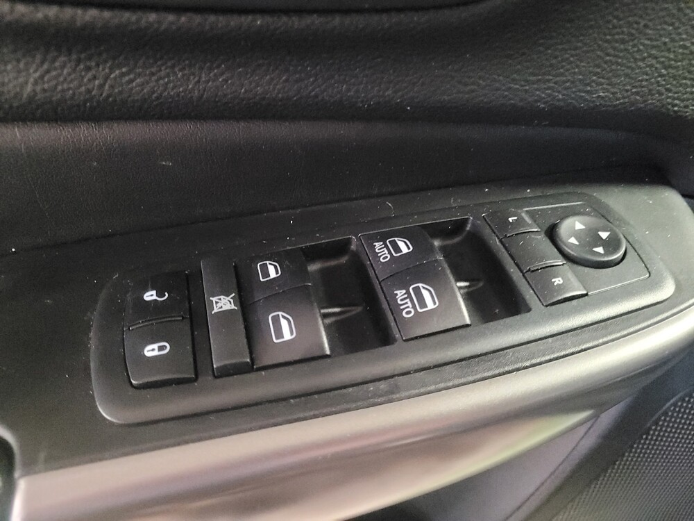 2020 Jeep Cherokee in Fort Myers, FL 33907 - 18090434 27