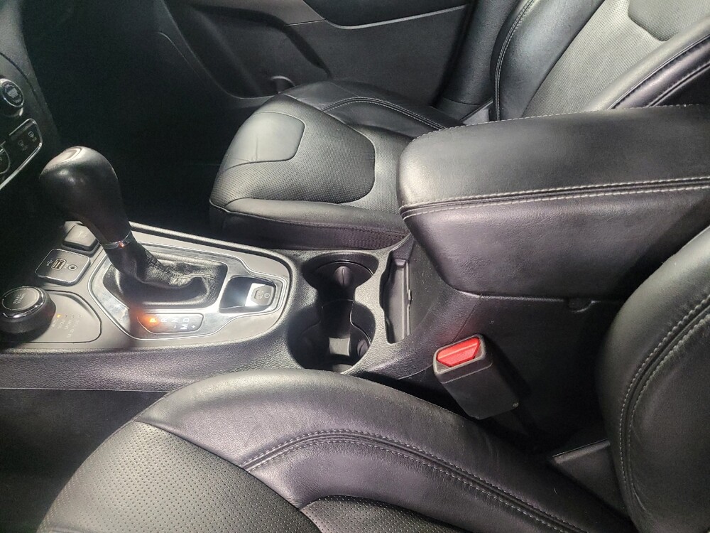 2020 Jeep Cherokee in Fort Myers, FL 33907 - 18090434 26