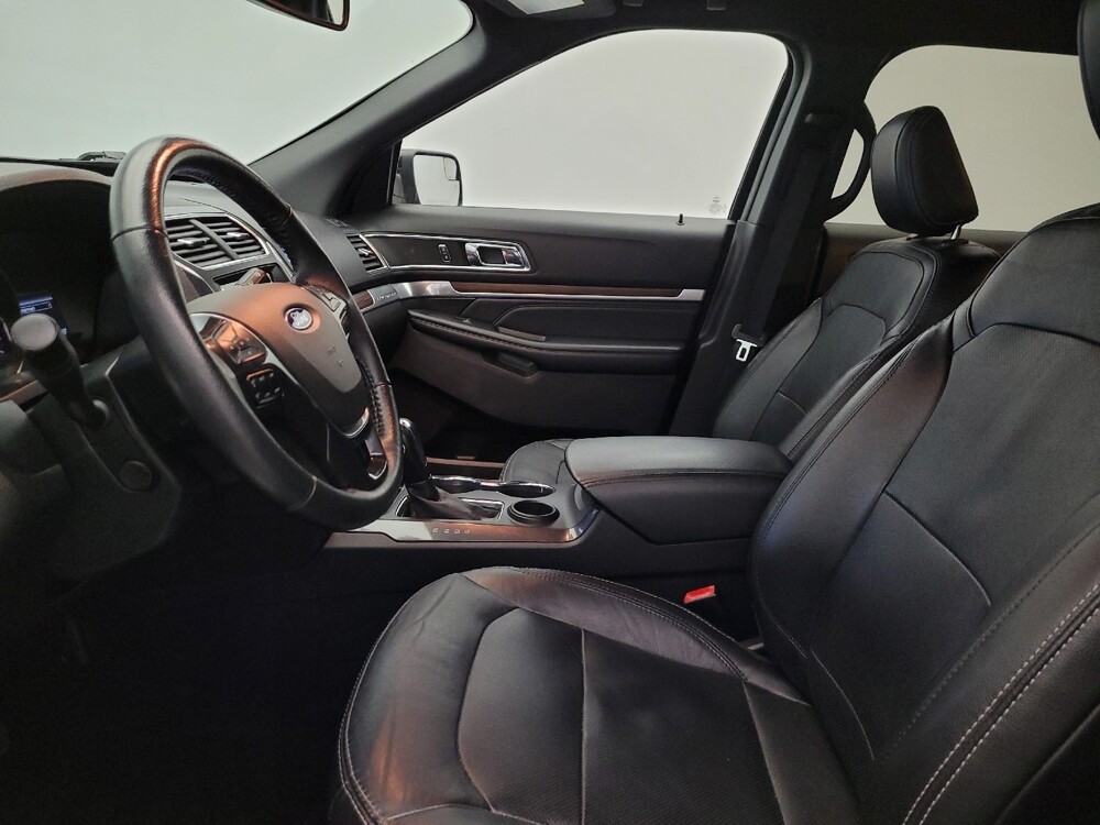 2018 Ford Explorer in Albuquerque, NM 87123 - 18090436 17