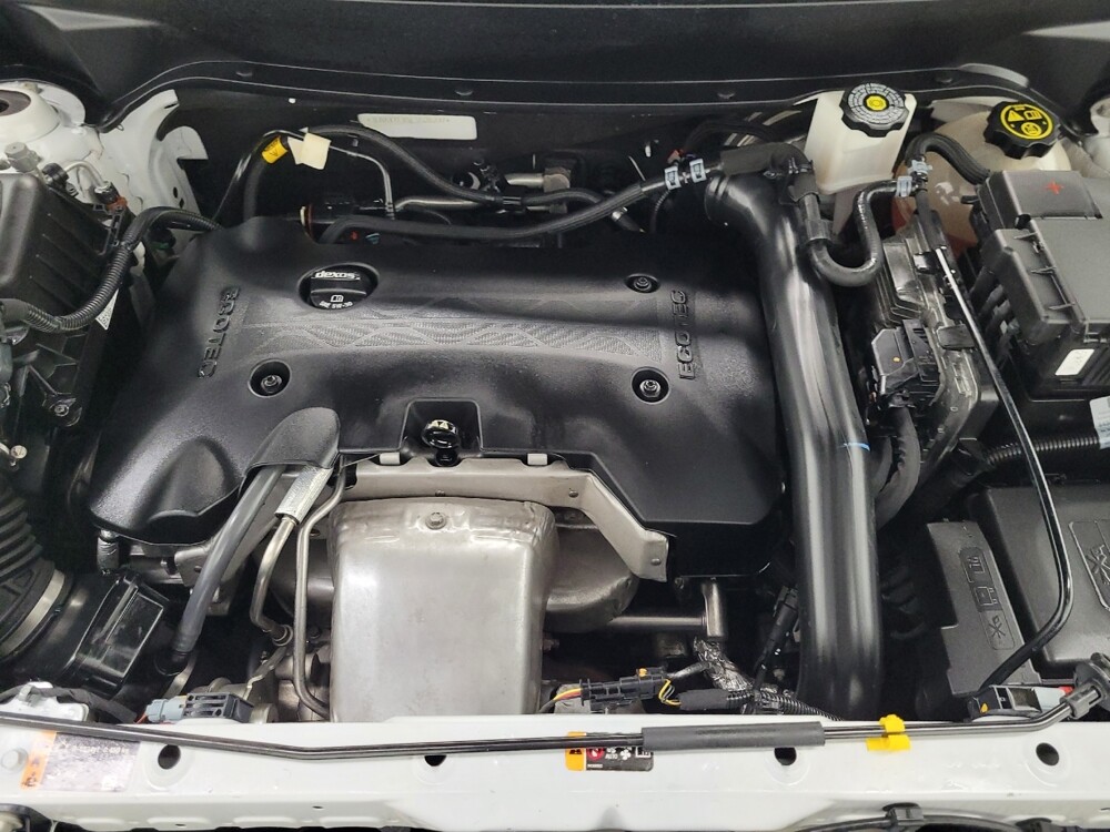 2020 Chevrolet Equinox in Las Vegas, NV 89102 - 18090438 30