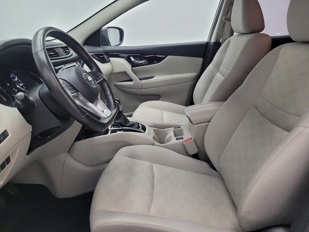 2019 Nissan Rogue Sport in Las Vegas, NV 89104 - 18090440 17