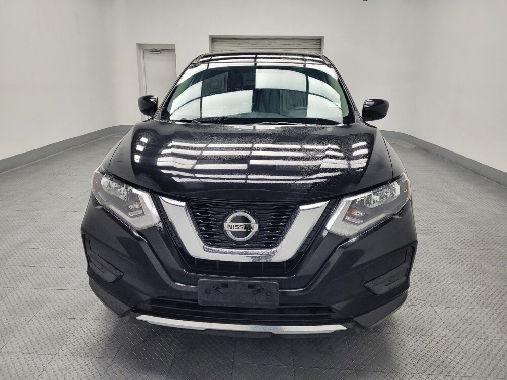 2018 Nissan Rogue in Las Vegas, NV 89102 - 18090443 15