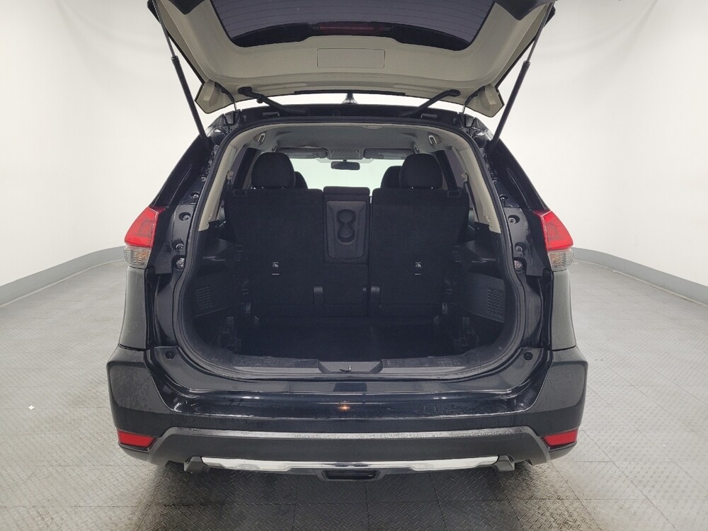 2018 Nissan Rogue in Las Vegas, NV 89102 - 18090443 29