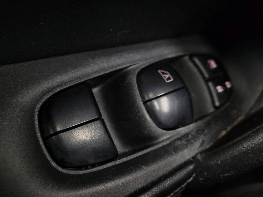 2018 Nissan Rogue in Las Vegas, NV 89102 - 18090443 27