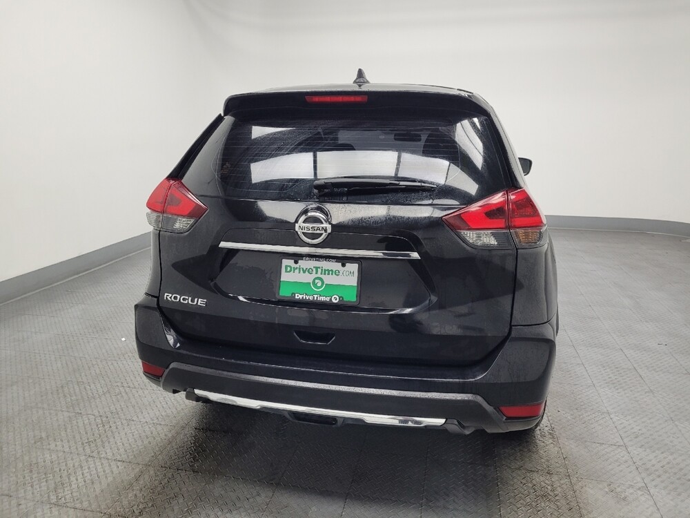 2018 Nissan Rogue in Las Vegas, NV 89102 - 18090443 7