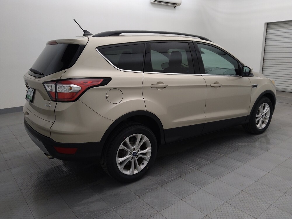 2018 Ford Escape in Houston, TX 77074 - 18090444 10