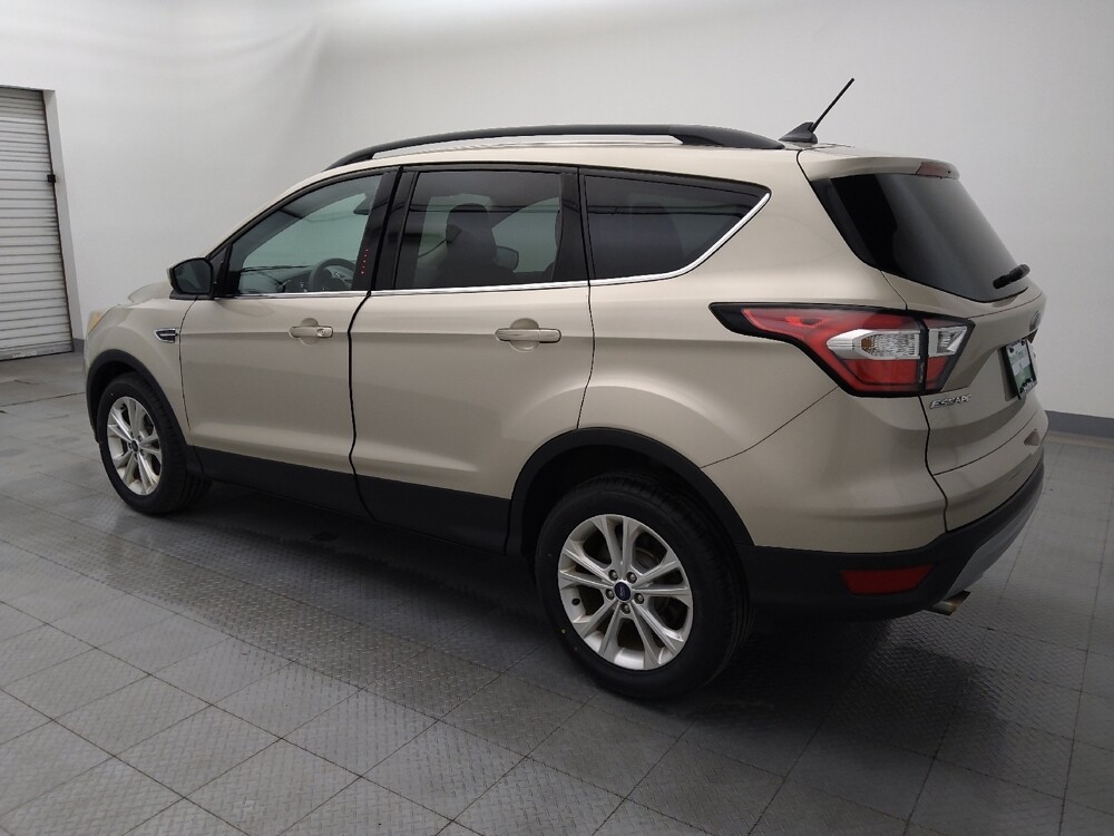 2018 Ford Escape in Houston, TX 77074 - 18090444 3