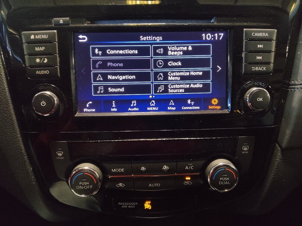 2019 Nissan Rogue in Pensacola, FL 32505 - 18090449 25