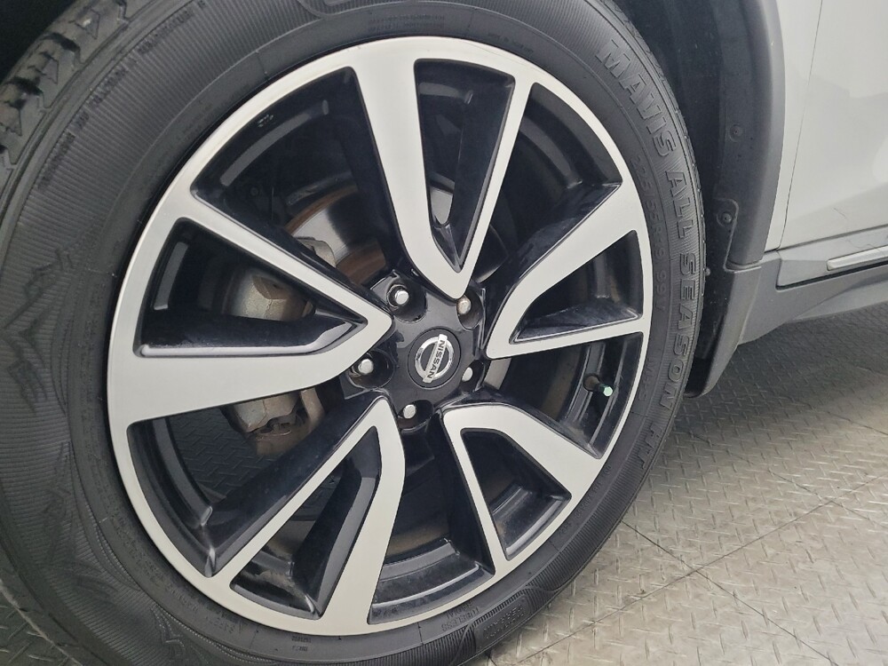 2019 Nissan Rogue in Pensacola, FL 32505 - 18090449 31