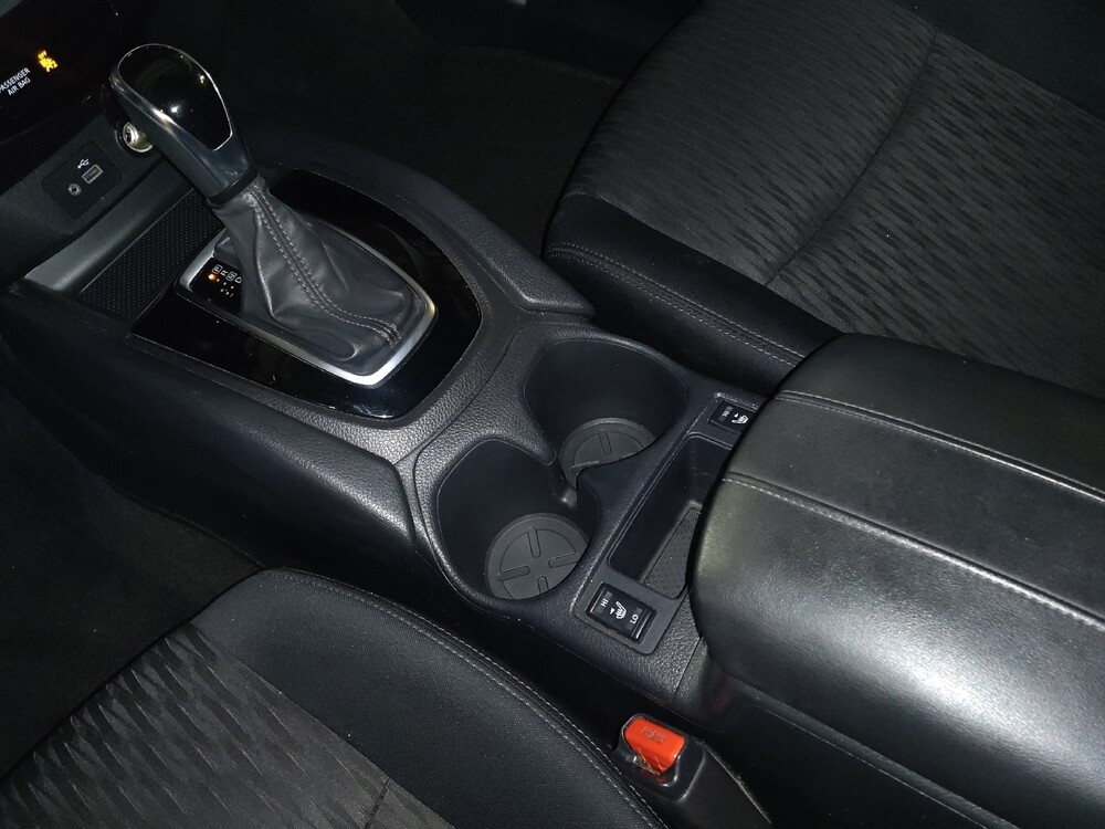 2019 Nissan Rogue in Jacksonville, FL 32210 - 18090450 26