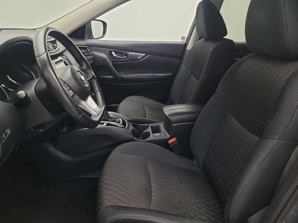 2019 Nissan Rogue in Jacksonville, FL 32210 - 18090450 17