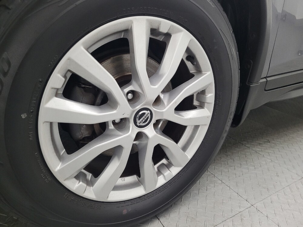 2019 Nissan Rogue in Jacksonville, FL 32210 - 18090450 31