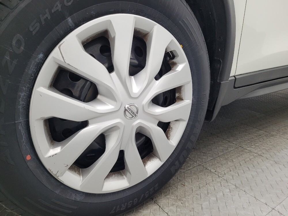 2017 Nissan Rogue in Charleston, SC 29414 - 18090455 31